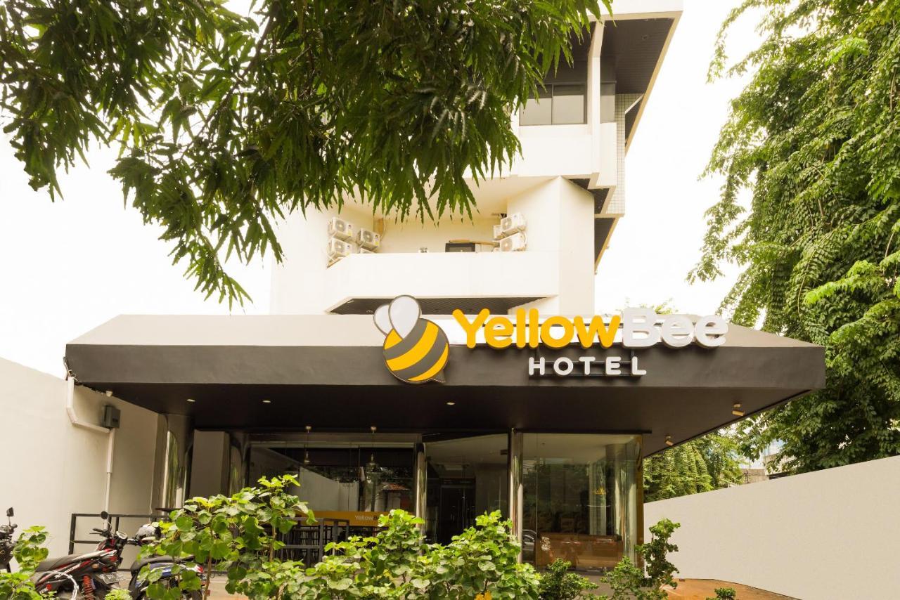 Yellow Bee Tanah Abang Hotel Jakarta Ngoại thất bức ảnh