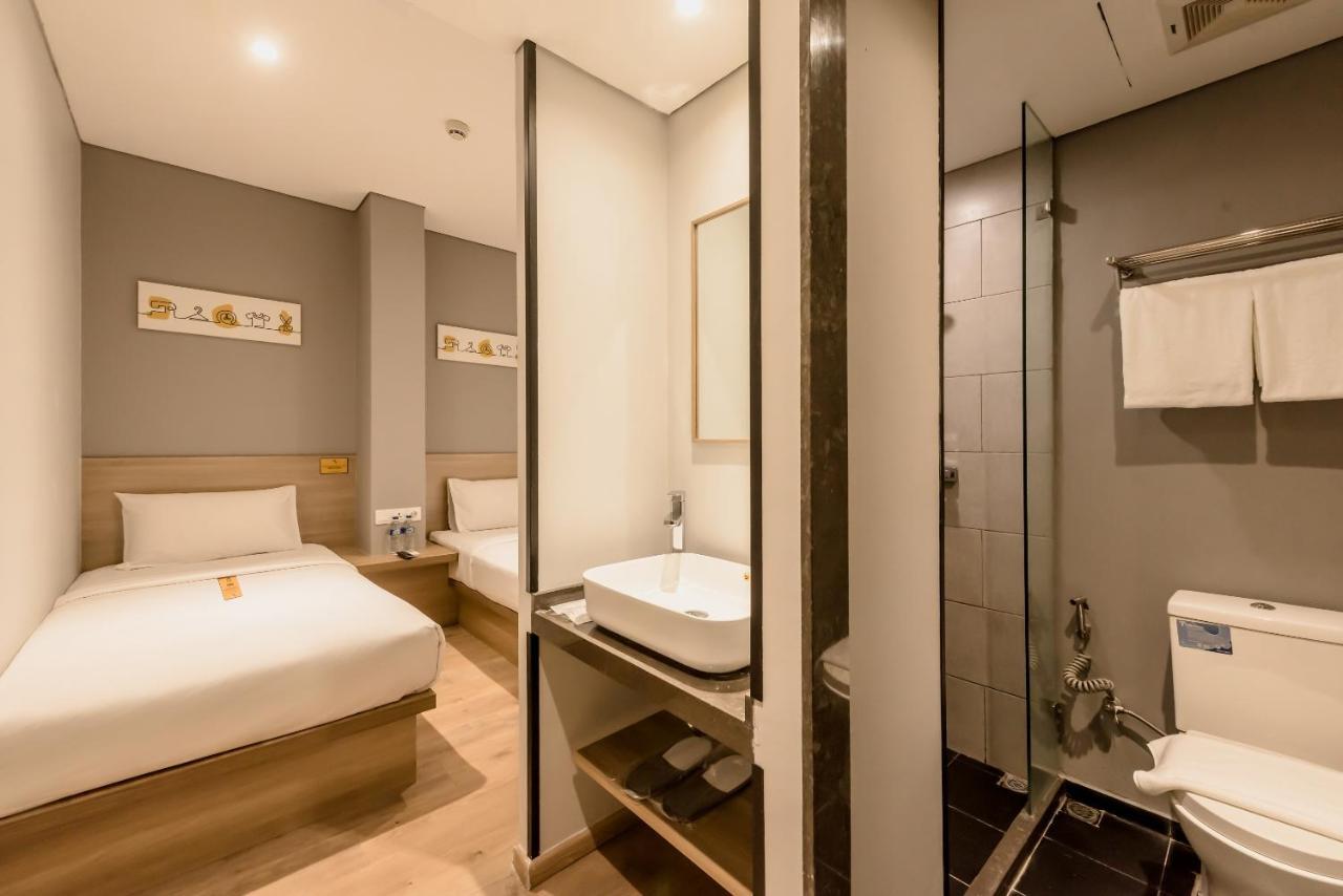 Yellow Bee Tanah Abang Hotel Jakarta Ngoại thất bức ảnh