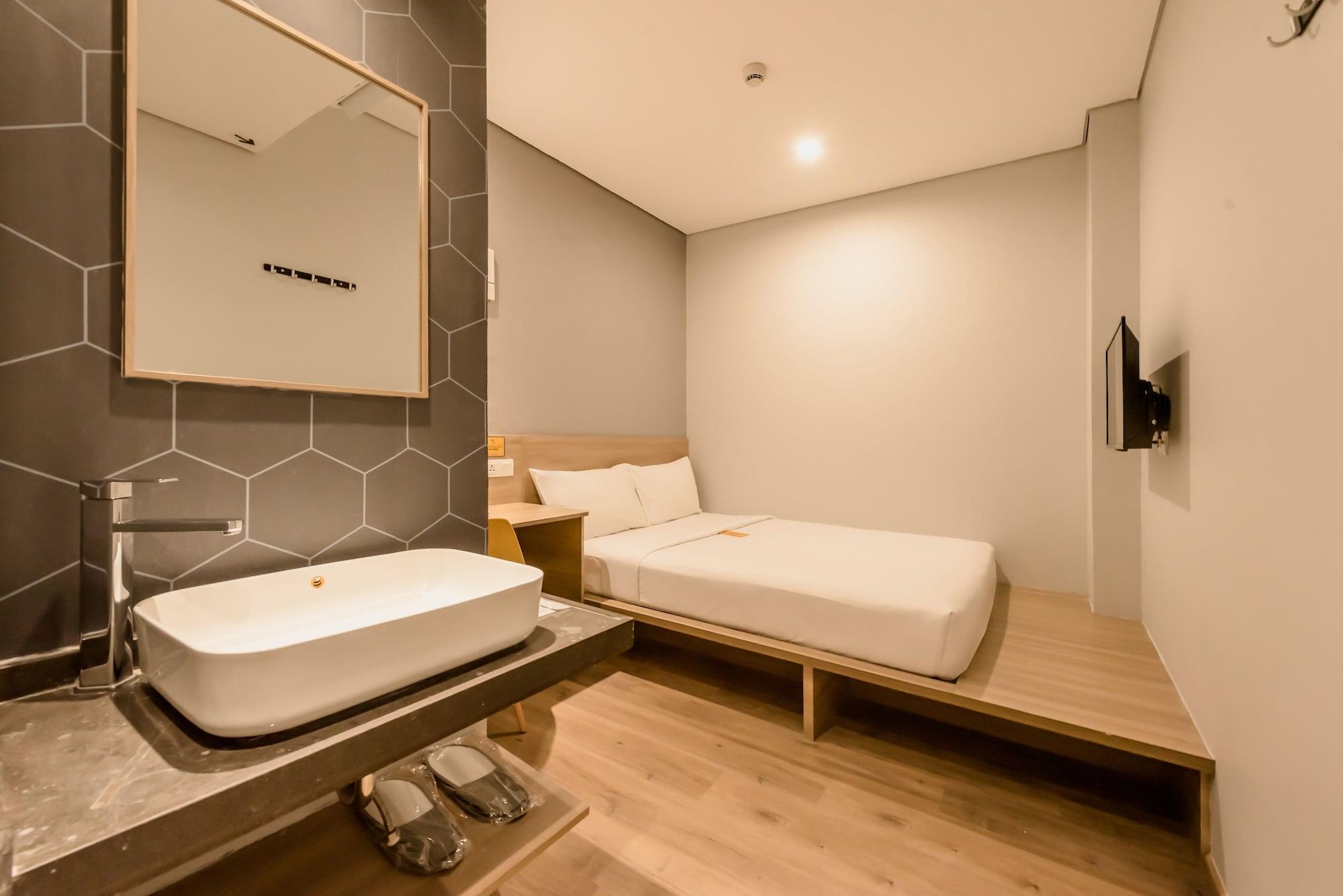 Yellow Bee Tanah Abang Hotel Jakarta Ngoại thất bức ảnh